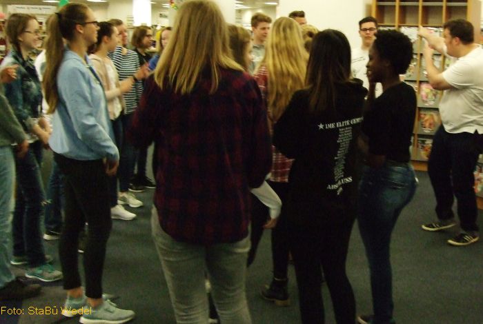 Lyrics4Kids-Workshop#10;&Ouml;ffnet im separaten Fenster 
&copy; StaB&uuml; Wedel