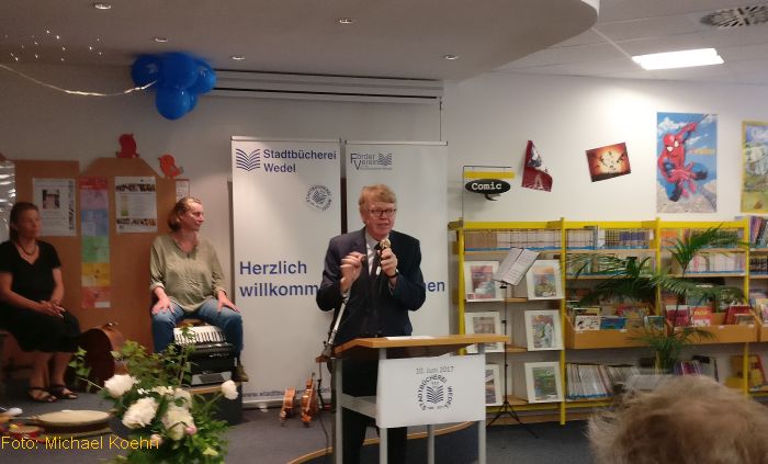 Gru&szlig;wort Dr. Lorenzen 
&Ouml;ffnet im separaten Fenster 
&copy; Michael Koehn