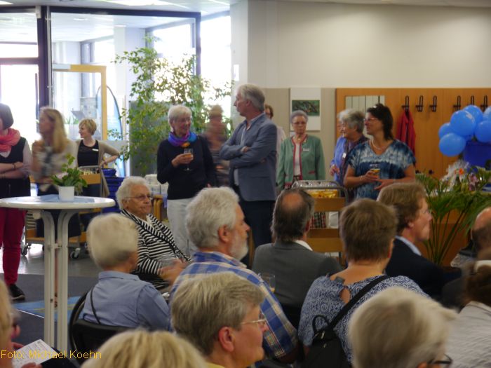 Blumenschmuck
&Ouml;ffnet im separaten Fenster 
&copy; Michael Koehn